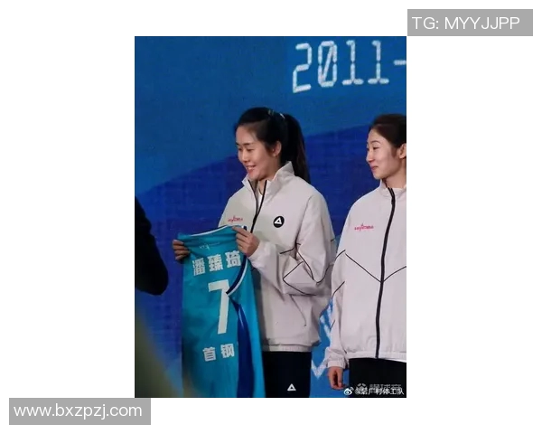 北京首钢女篮新赛季引援大动作潘臻琦李一凡冯可心王小青正式加盟