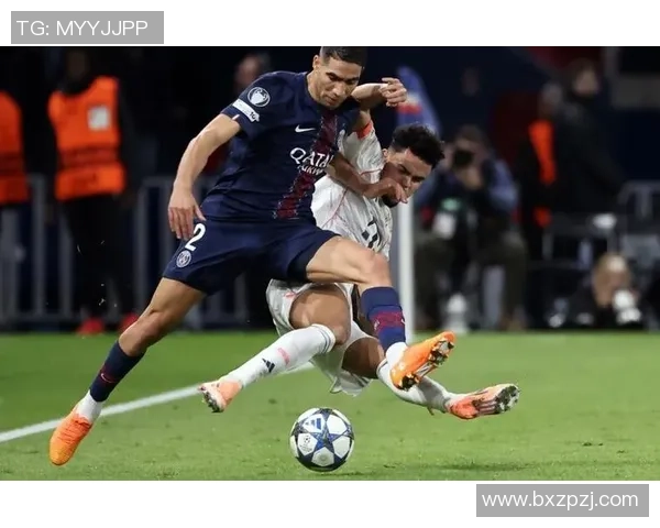 迪亚斯因铲伤阿什拉夫遭禁赛三场拜仁准备上诉文件已收集完毕