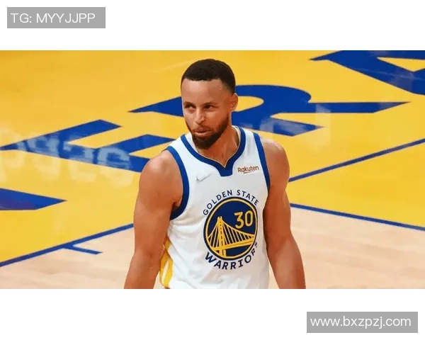 库里重返赛场感慨万千一度反超却面临进球和判罚挑战的不可控因素